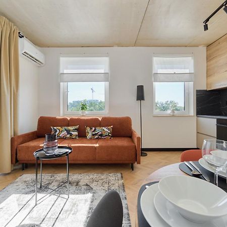Fresh & Stylish Apartments In Poznan With Parking & Balcony By Noclegi Renters Экстерьер фото