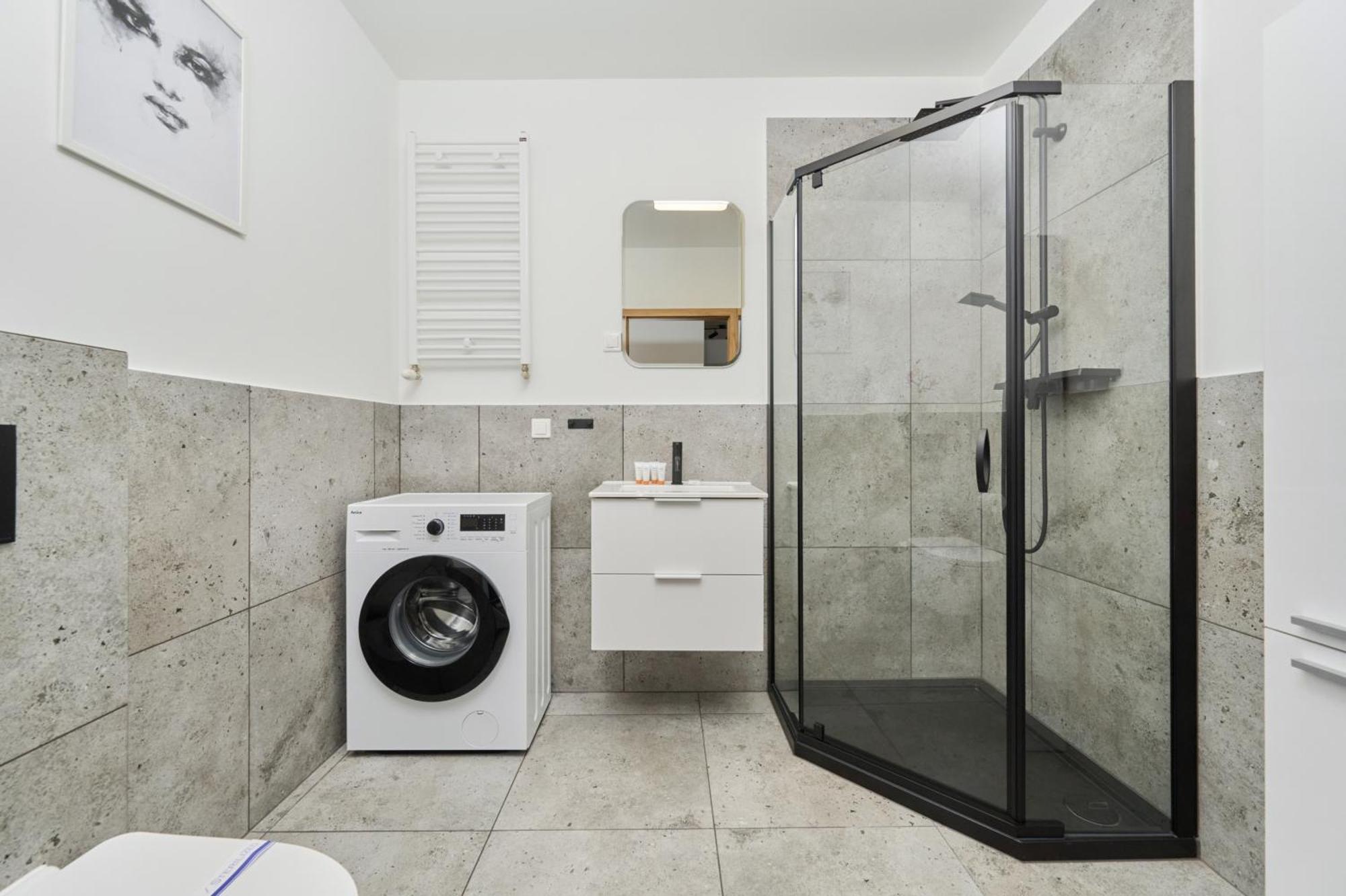 Fresh & Stylish Apartments In Poznan With Parking & Balcony By Noclegi Renters Экстерьер фото