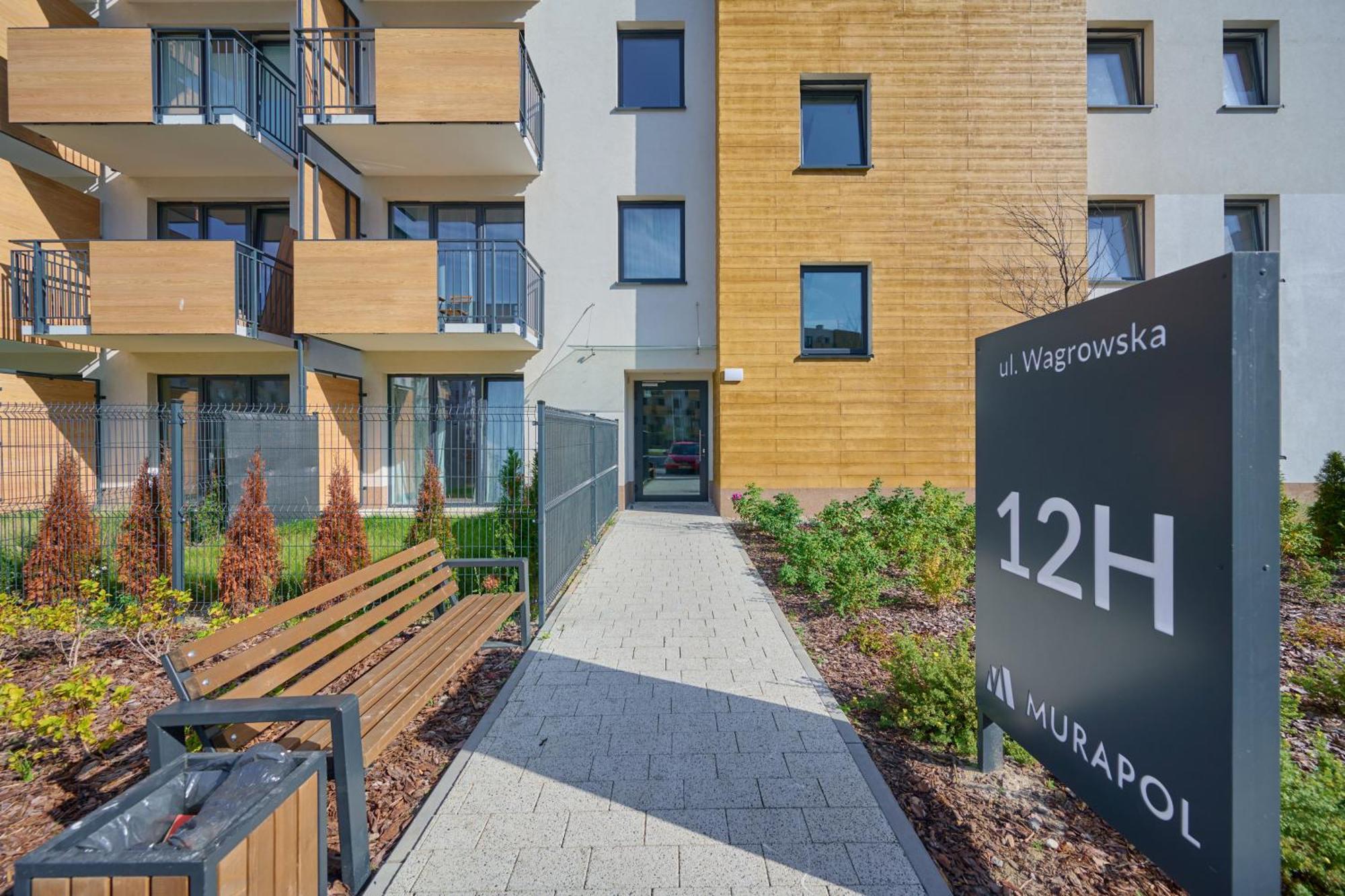 Fresh & Stylish Apartments In Poznan With Parking & Balcony By Noclegi Renters Экстерьер фото