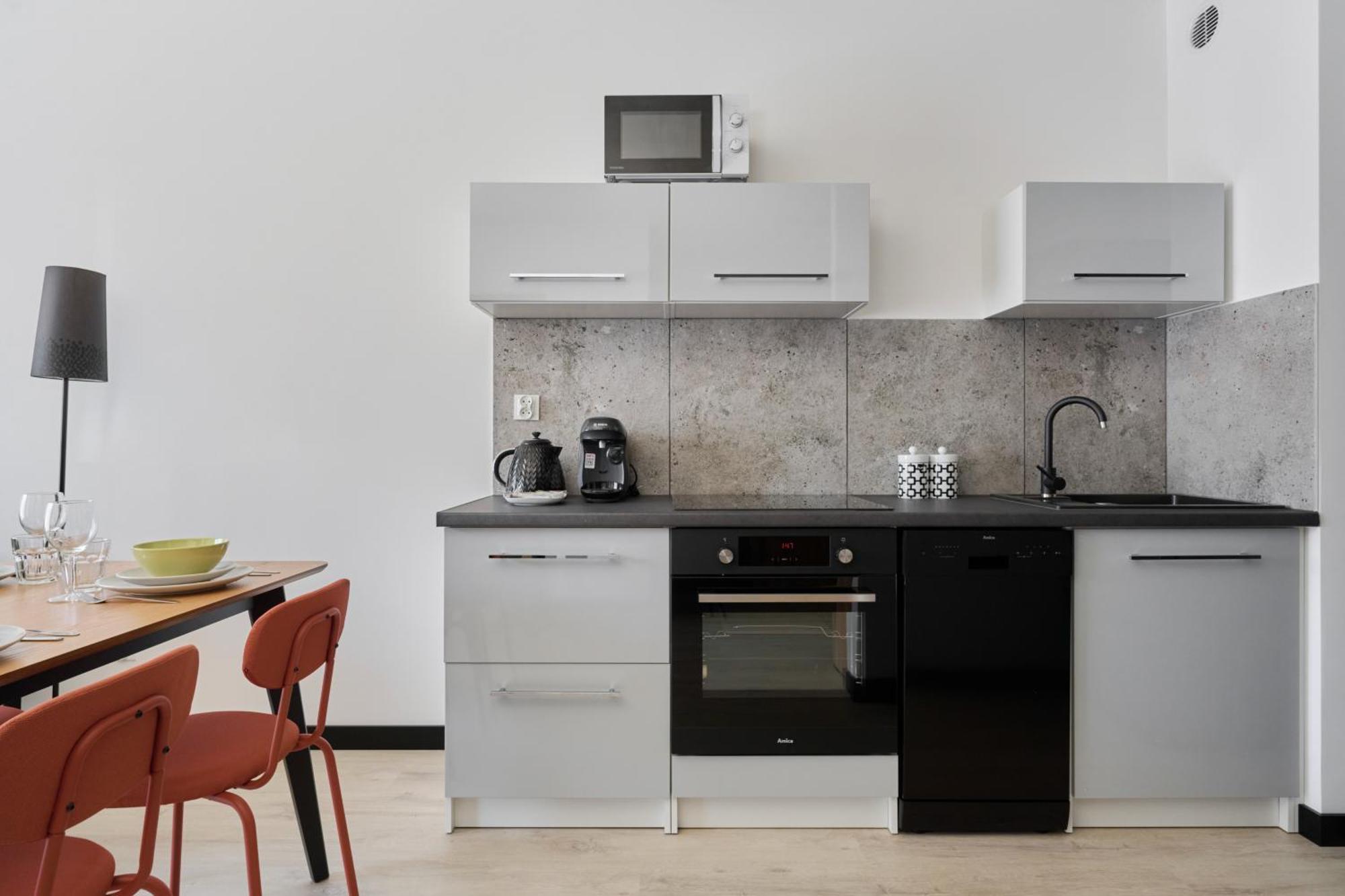 Fresh & Stylish Apartments In Poznan With Parking & Balcony By Noclegi Renters Экстерьер фото