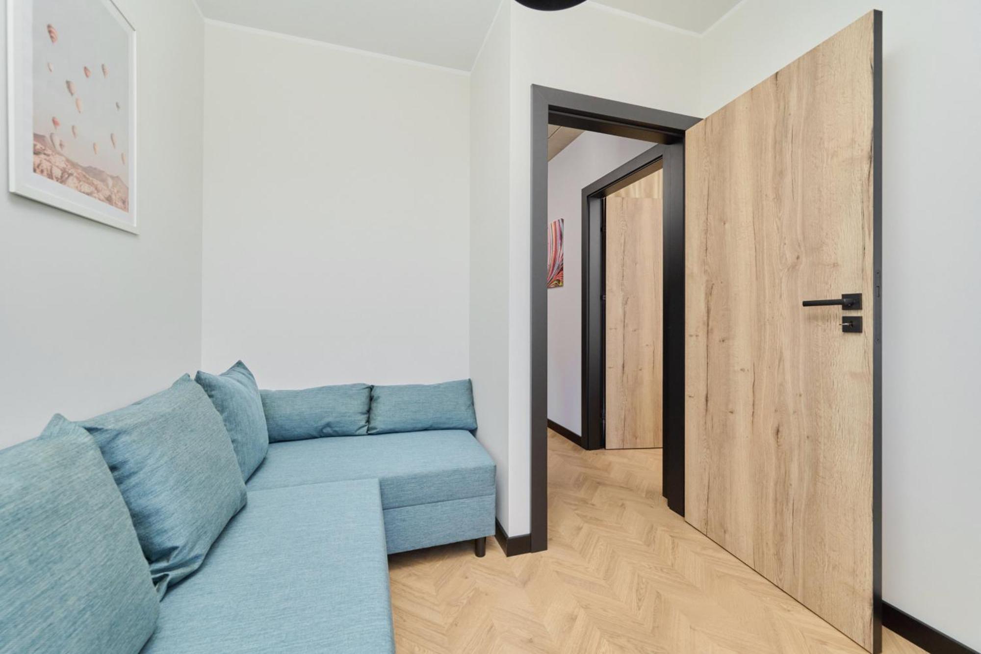Fresh & Stylish Apartments In Poznan With Parking & Balcony By Noclegi Renters Экстерьер фото