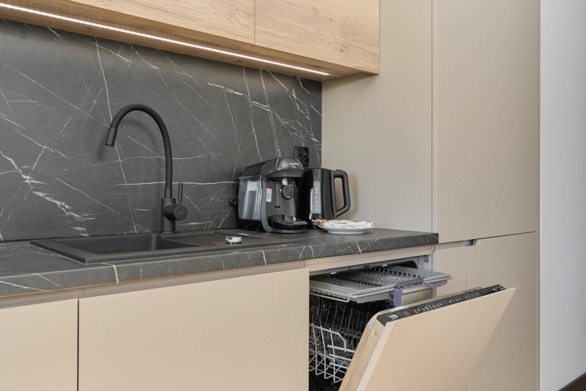 Fresh & Stylish Apartments In Poznan With Parking & Balcony By Noclegi Renters Экстерьер фото